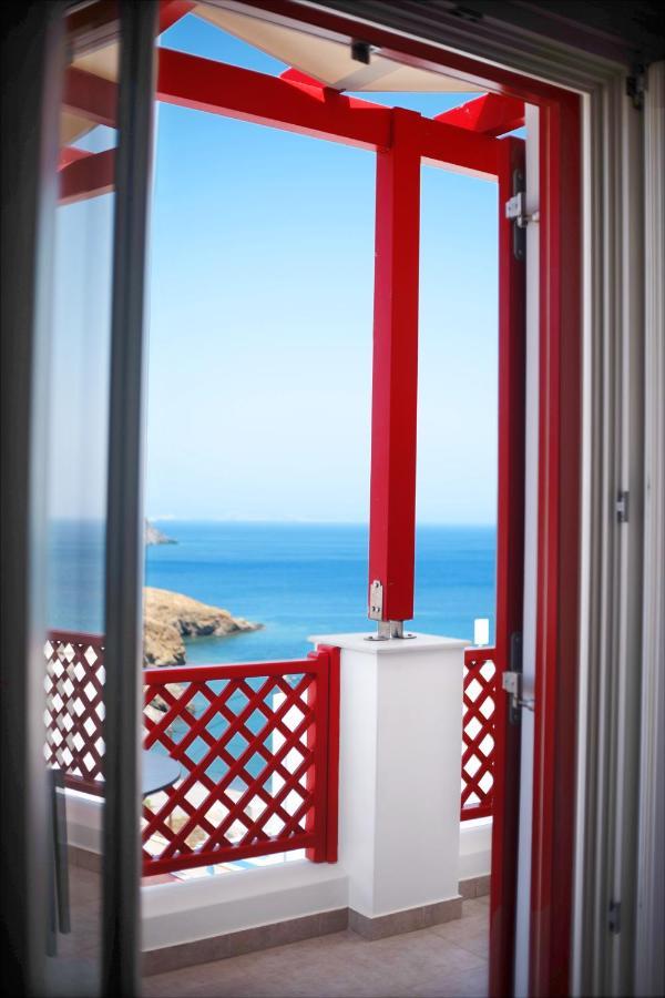 Aelia Apartments & Suites Livadi  Exterior photo