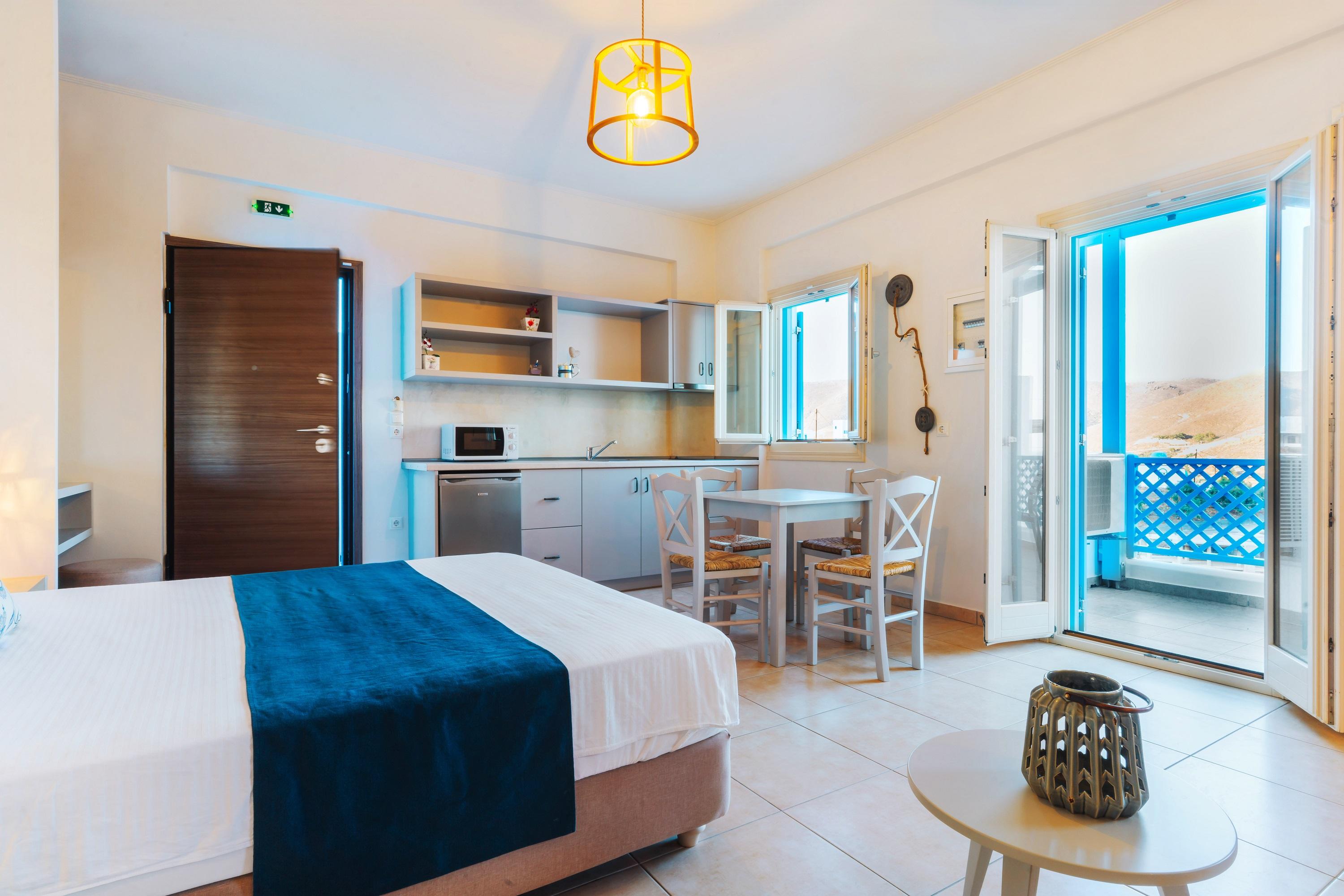 Aelia Apartments & Suites Livadi  Exterior photo